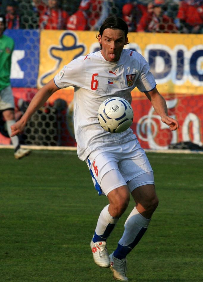 Marek Jankulovski v kvalifikačním zápase o Euro 2008 proti Kypru (Česko - Kypr 2:0)