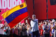 Venezuelu čekají klíčové volby. Maduro nemůže uspět bez masivních podvodů, míní tisk
