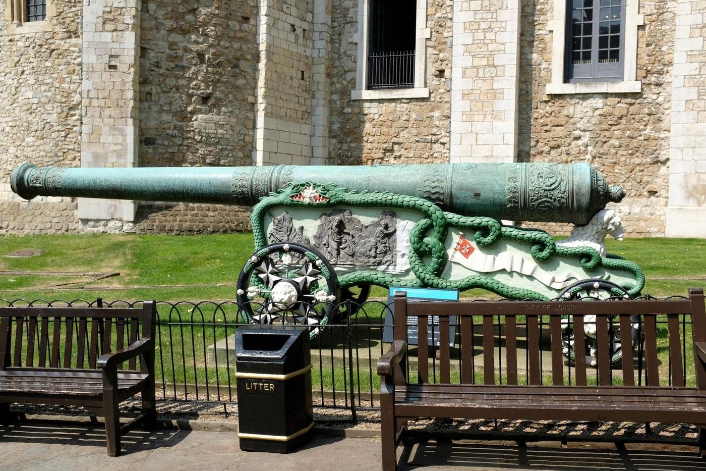 Tower of London, seriál Nejstřeženější budovy, pevnost, armáda, Londýn, Zahraničí