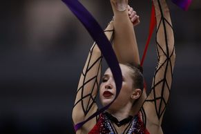 Pružná krása. Ladnost, síla a kouzlo pohybu v rytmu moderní gymnastiky