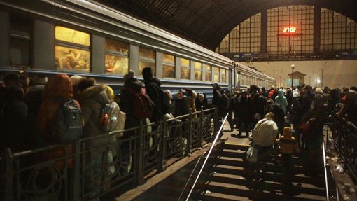 Situace na nádraží ve Lvově v západní části Ukrajiny. 27. 2. 2022