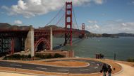 Golden Gate Bridge.