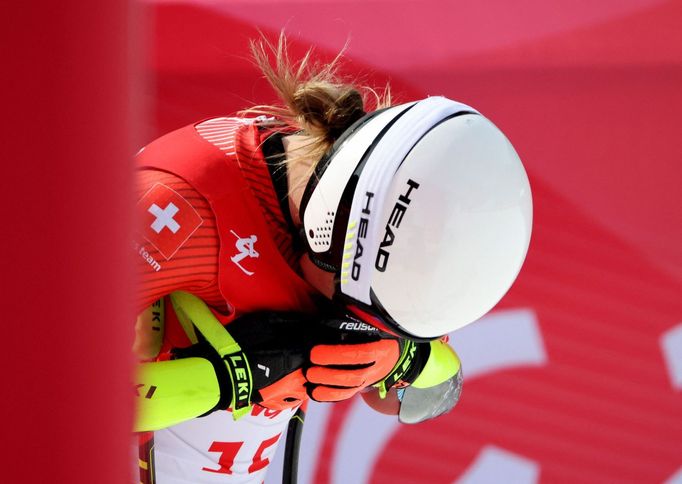 Corinne Suterová v super-G na ZOH 2022 v Pekingu