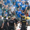 Výstižnosti fanoušků Baníku Ostrava ve Zlíně