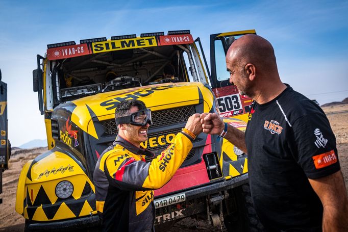 Martin Macík mladší jel v 10. etapě Rallye Dakar bez předního okna