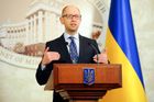 Ukrajina nesplatí včas dluh vůči Rusku. Jsme připraveni na právní kroky, vzkázal premiér Jaceňuk