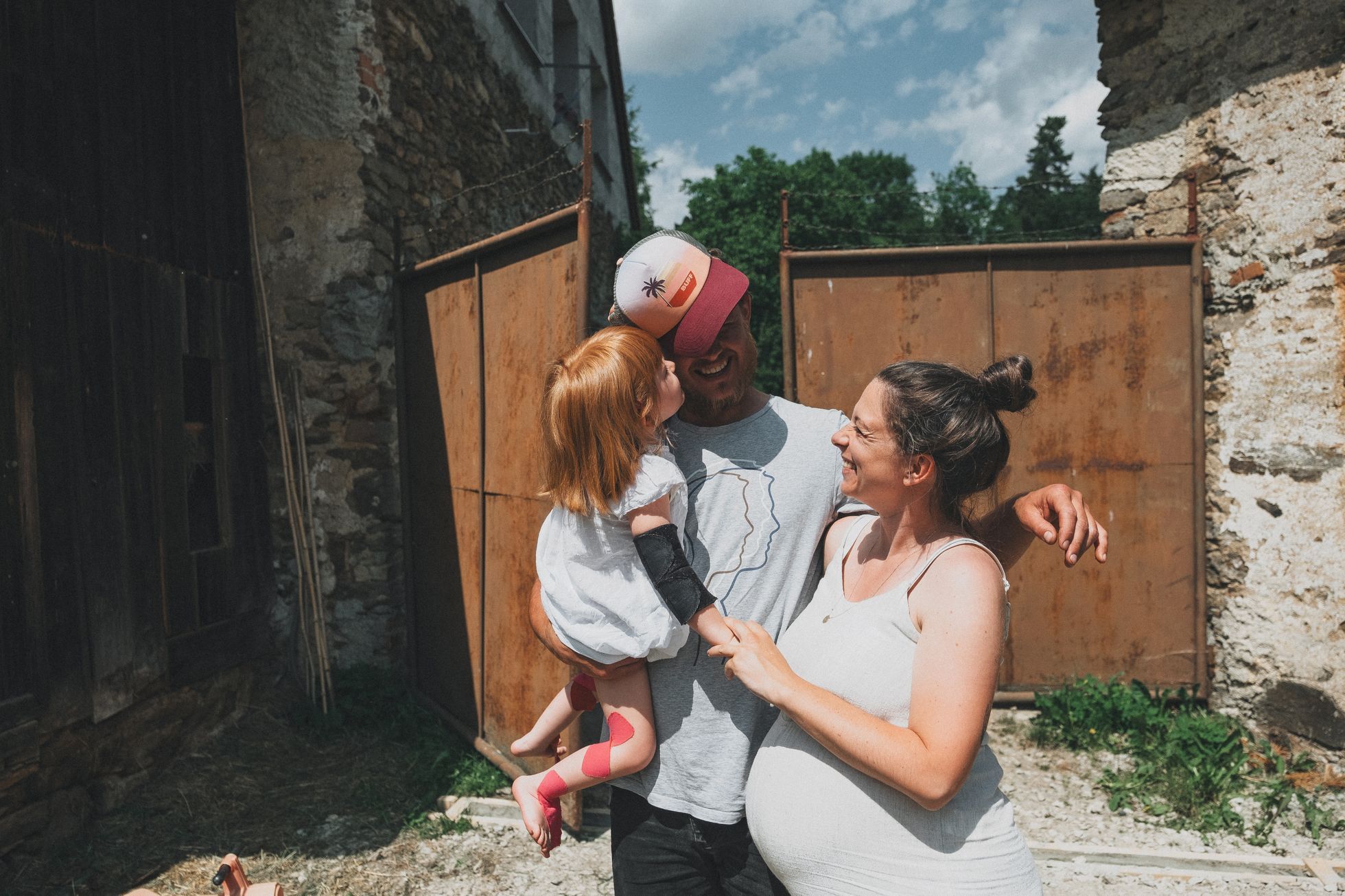 Příběh "Jako na táboře", Kniha Na okraji domov můj, Na okraji domov můj: Sedm příběhů o životě na české vesnici a proměně venkova, Magazín, fotogalerie