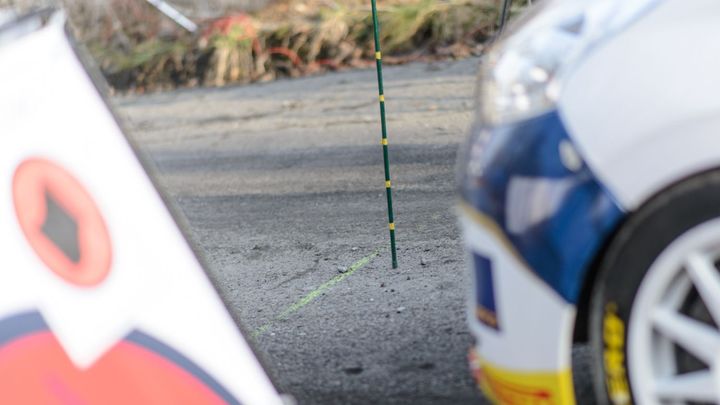 Náraz do stromu a plameny. Při automobilových závodech zemřel mladý řidič; Zdroj foto: Jiří Šimeček
