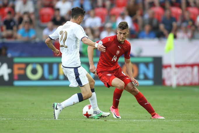 Alex Ferrari a Patrik Schick.