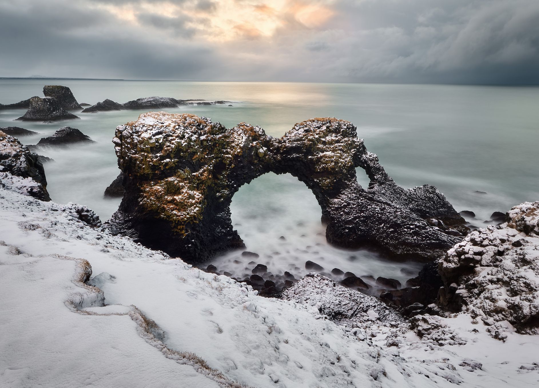 FOTO: Krásy Islandu objektivem fotografa Marka Ondráčka, Dvě tváře Islandu: Fotograf Ondráček o boji s živly a polární září, Magazín, fotogalerie