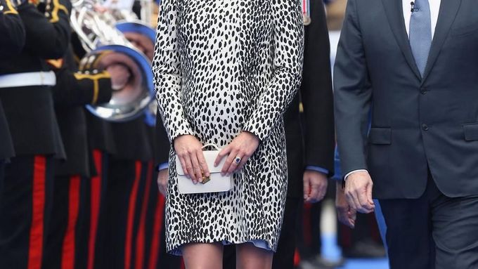 Ostře sledovaný porod: Vévodkyně Kate pod drobnohledem