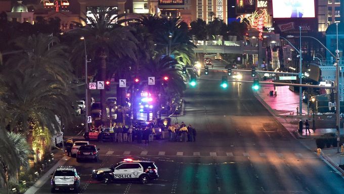 Policie na místě incidentu v Las Vegas