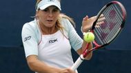 Nicole Vaidišová zahrává bekend proti Rusce Židkovovéve druhém kole US Open.