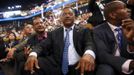 Civil rights activist Jesse Jackson (C) attends the first session of the Democratic National Convention in Charlotte, North Carolina September 4, 2012. REUTERS/Eric Thayer (UNITED STATES - Tags: POLITICS ELECTIONS) Published: Zář. 5, 2012, 2:45 dop.