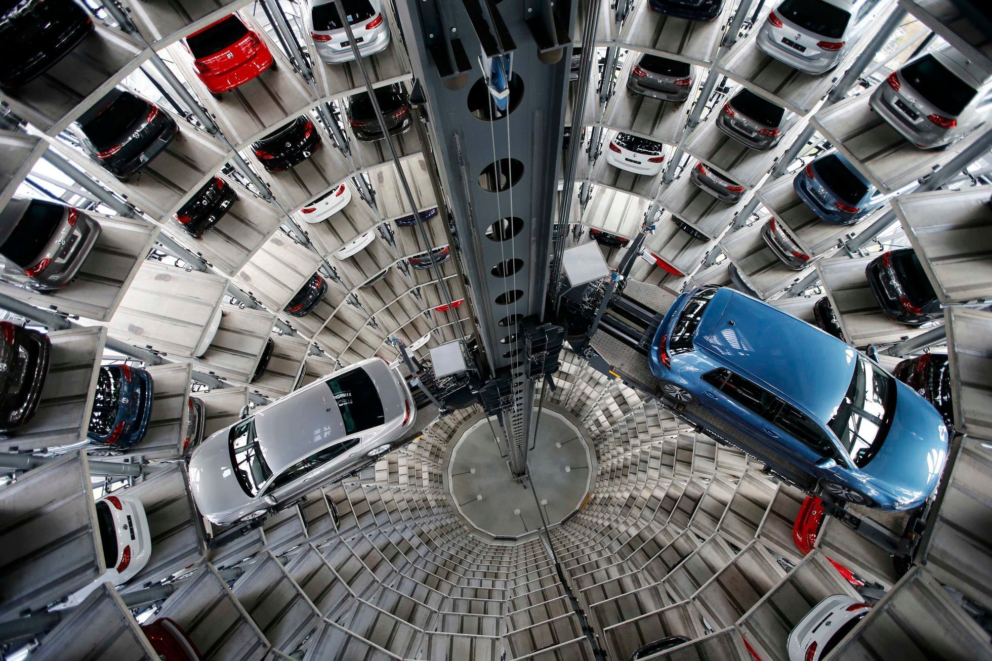 Volkswagen, Wolfsburg, automobilka, automobilový průmysl