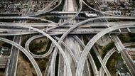 Edward Burtynsky: Anthropocene (snímky z výstavy v pražském centru CAMP).