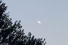 Piloti letadla tvrdili, že viděli ufo. Nad Irskem přeletěl neznámý zářivý předmět