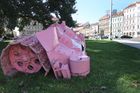 Rusové chtějí zpět růžový tank, udělají z něj památník