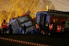 Při srážce vlaků v Moskvě bylo zraněno 50 lidí, strojvedoucí nechtěl srazit člověka na kolejích