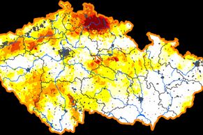 Týden po týdnu. Prohlédněte si mapy, jak se od června mění vlhkost půdy v Česku
