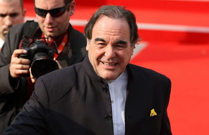 Oliver Stone byl hostem karlovarského filmového festivalu v roce 2013.