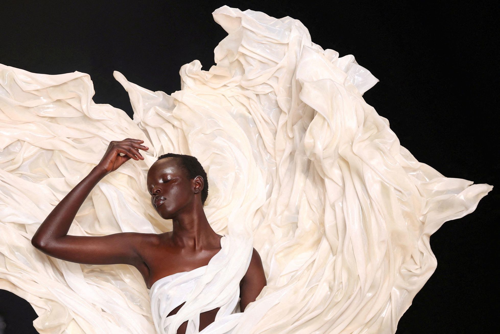 Móda, Francie, Paříž, módní přehlídka, Iris van Herpen