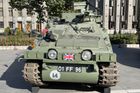 Britský Spartan FV-103 už podle Rusů na bojišti neobstojí, protože má zoufale malou palebnou sílu.