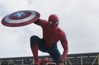 Trailer: Kdo dostane superhrdiny pod kontrolu? Do občanské války se zapojí i Spider-Man