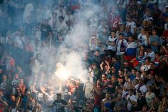Kreml se distancuje od řádění ruských fanoušků na Euru ve Francii