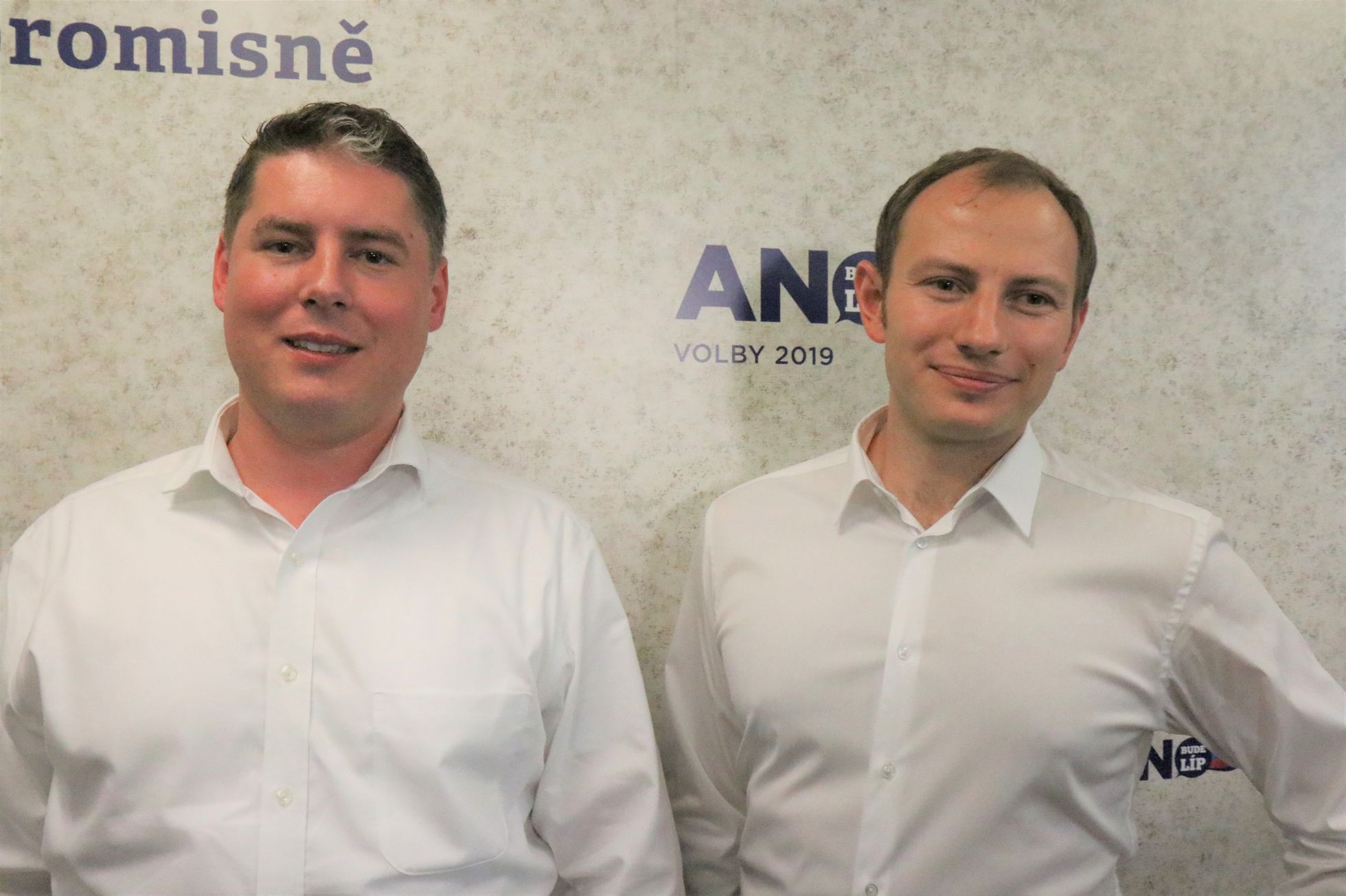 Martin Hlaváček (vlevo) a Ondřek Knotek, dvě nové tváře ANO, které jsou v první pětce kandidátky hnutí ANO do Evropského parlamentu