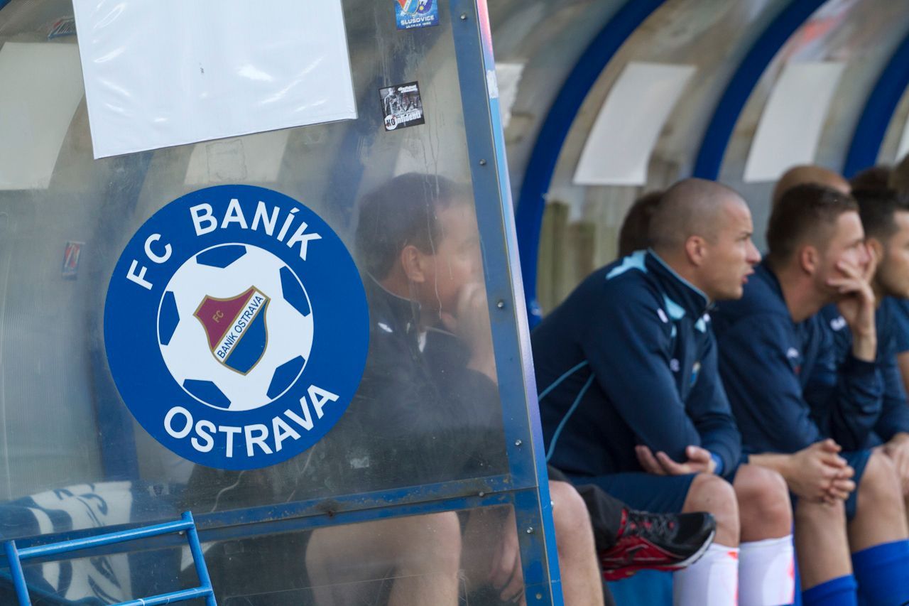 Fotbalisté Baníku Ostrava v utkání s Brnem během 11. kola Gambrinus ligy 2012/13.
