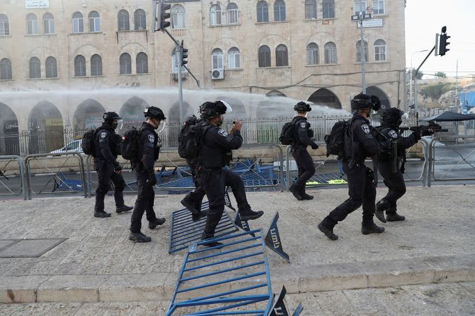 Izraelsko-palestinský konflikt vyústil v ostřelování Jeruzaléma a Pásma Gazy.