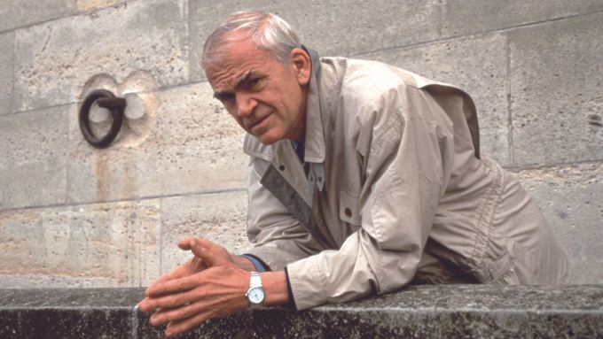 Spisovatel Milan Kundera na snímku z 80. let.