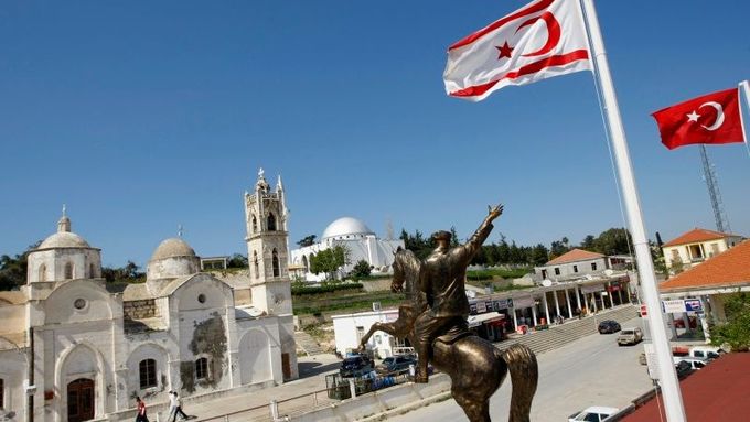 Severokyperská turecká republika je hlavní překážkou, jež brání vstupu Ankary do EU