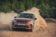 David proti Goliášovi: Jaguar Land Rover žádá v USA zákaz dovozu SUV koncernu VW