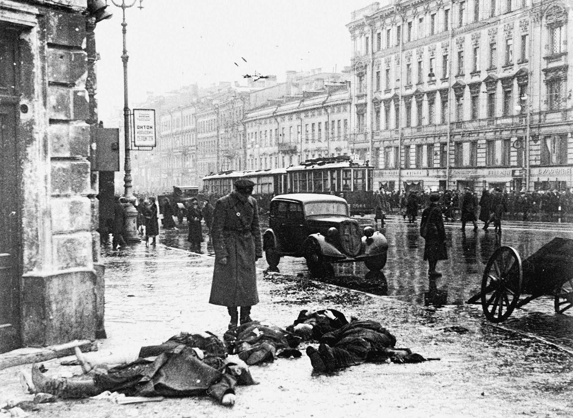 Jednorázové užití / Fotogalerie / Uplynulo 80 let od krvavého obležení Leningradu, která si vyžádala přes milion životů / Leningrad / Druhá světová válka / Obležení / Blokáda