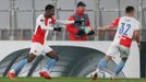 Peter Olayinka slaví gól v zápase EL Slavia - Feyenoord