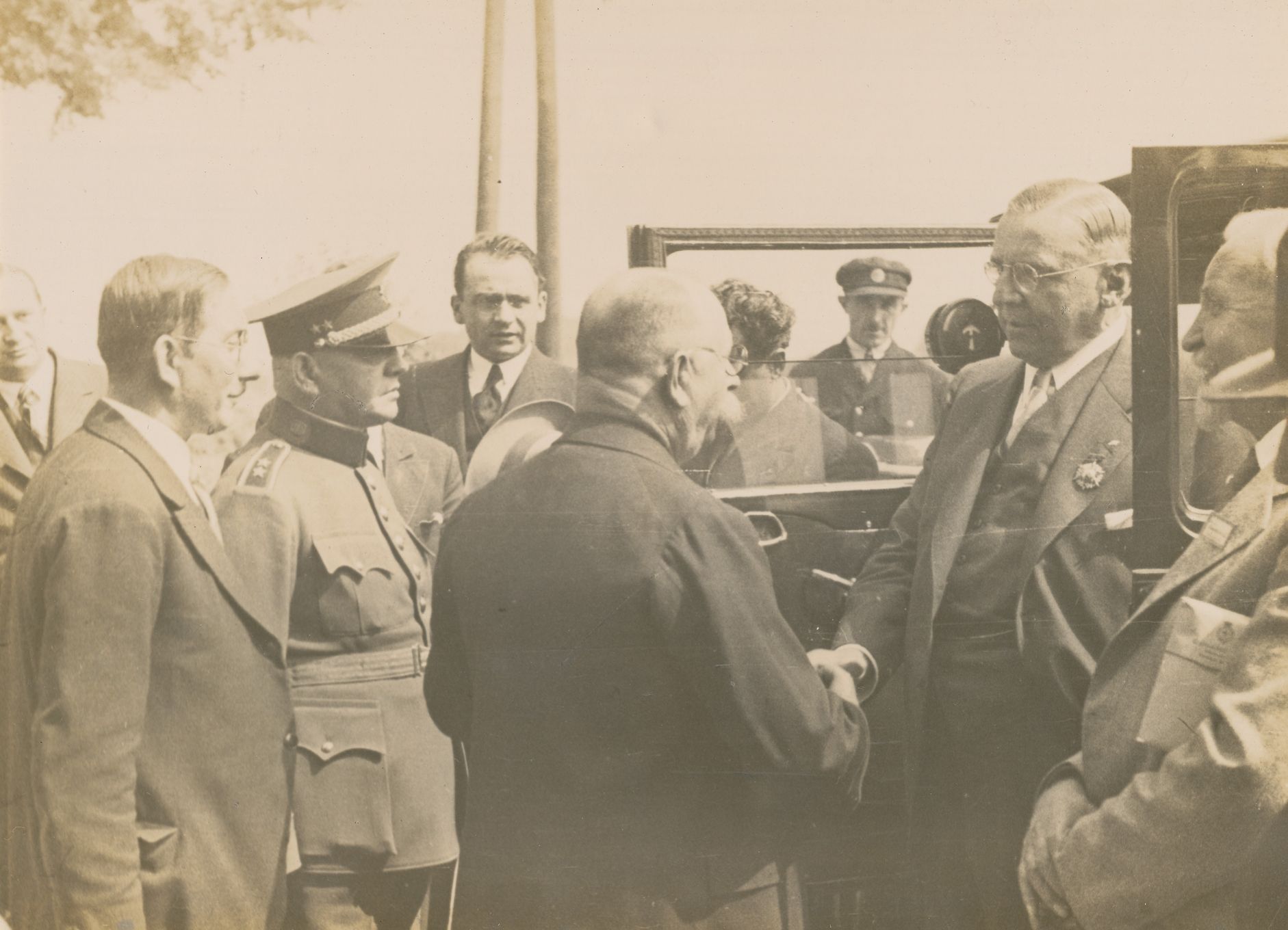 Antonín Čermák, Kladno, Chicago, starosta, historie, Domácí