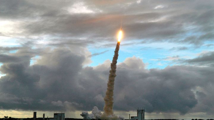 Raketa Vega vynesla na oběžnou dráhu satelit, na projektu se podílela i česká firma; Zdroj foto: Reuters