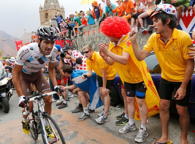 Christophe Riblon slaví vítězství v 18. etapě na Tour de France 2013