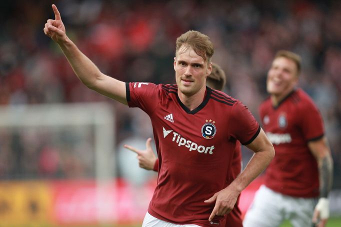 Asger Sørensen slaví gól v zápase 2. kola nadstavby F:L Sparta - Slavia