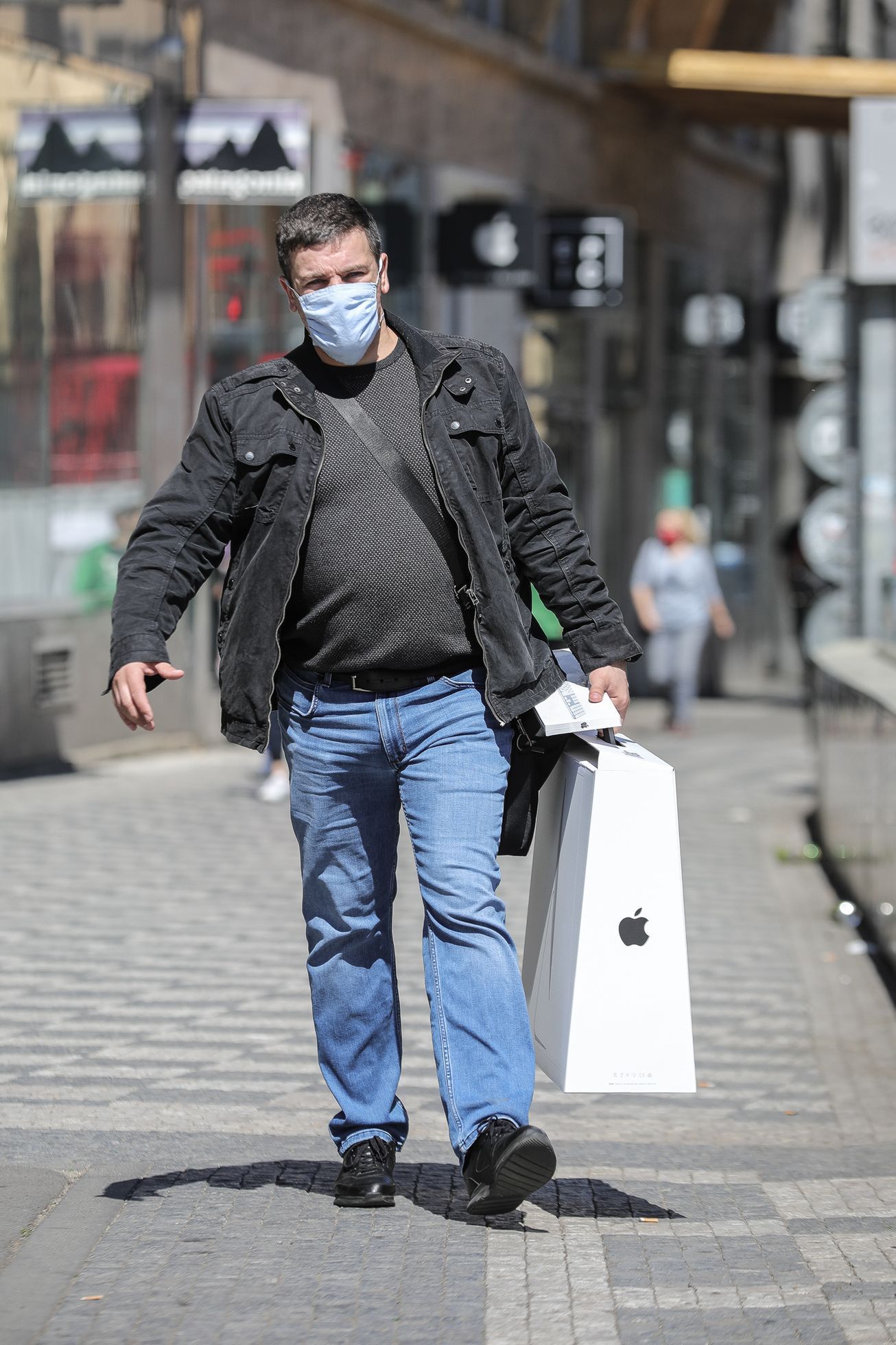 Praha ožívá - otevřené obchody první den - koronavirus