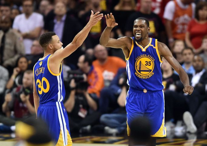 Stephen Curry a Kevin Durant