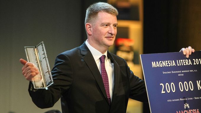 Jiří Padevět loni získal Magnesii Literu za knihu Průvodce protektorátní Prahou.