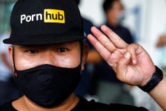 Cenzura, vraťte nám Pornhub, zlobí se Thajci. Vláda jim na internetu zakázala porno