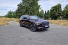 Miláček Čechů utekl hrobníkovi z lopaty. Nečekaně úspěšné Volvo XC90 pod drobnohledem