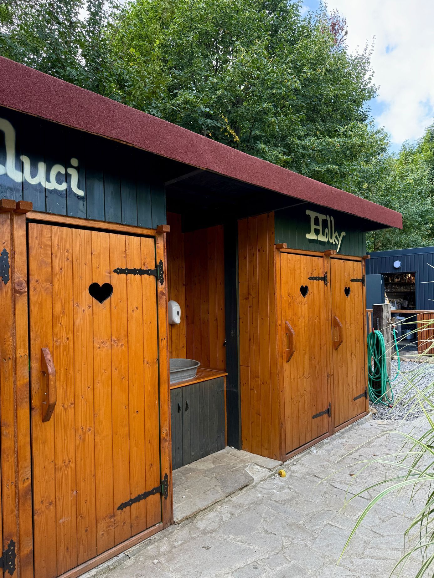 The Garden, bistro, jídlo, Srbsko, příroda, zahrada