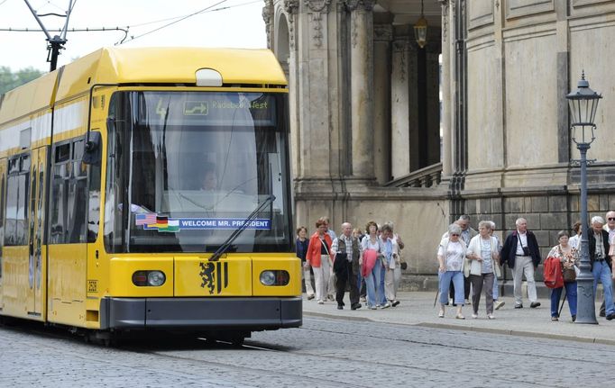 Tramvajová doprava v německých Drážďanech dříve ve velkém spoléhala hlavně na české modely Tatra T3 ze smíchovské ČKD.