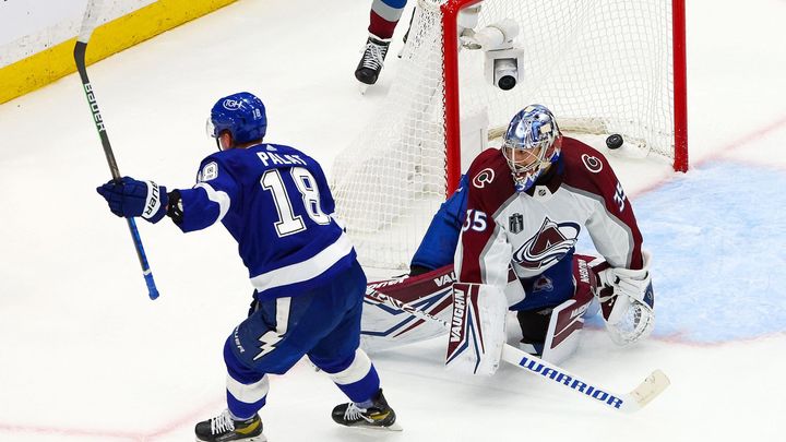 Palát gólem otočil třetí finále NHL, Tampa výhrou ukrojila z náskoku Colorada; Zdroj foto: Reuters