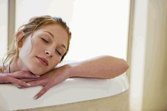Relaxace a masáž ve vířivce vás znovu nabije energií